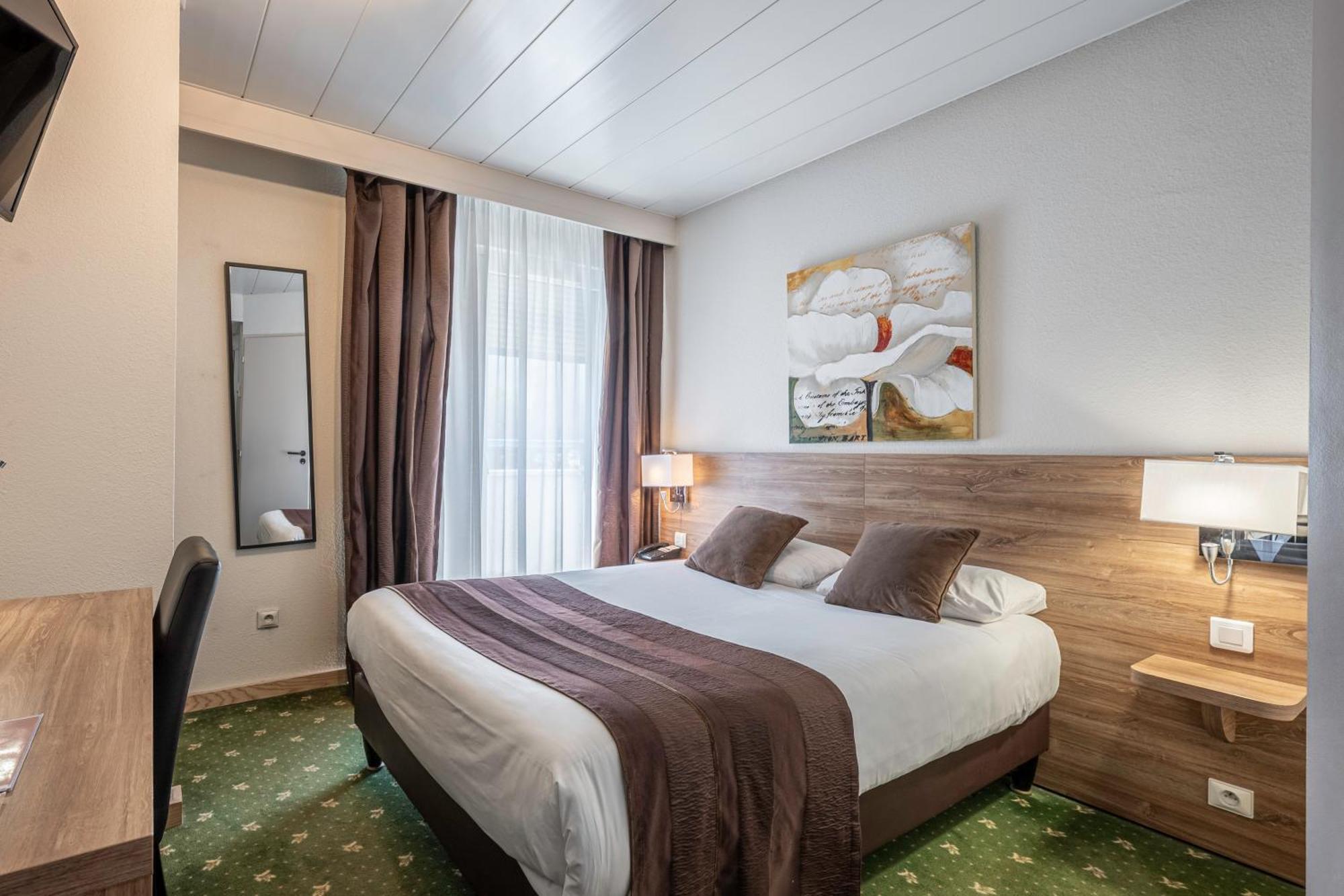 The Originals City, Hotel Du Faucigny, Cluses Ouest 雄济耶 外观 照片