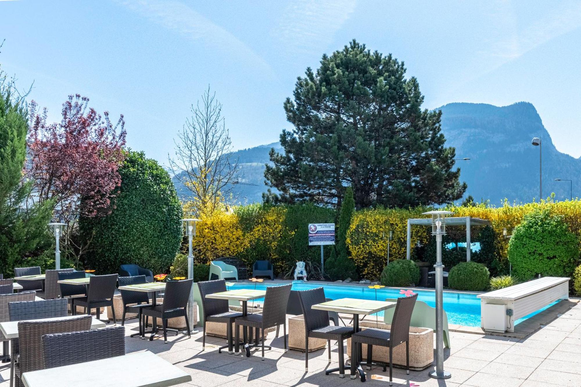 The Originals City, Hotel Du Faucigny, Cluses Ouest 雄济耶 外观 照片
